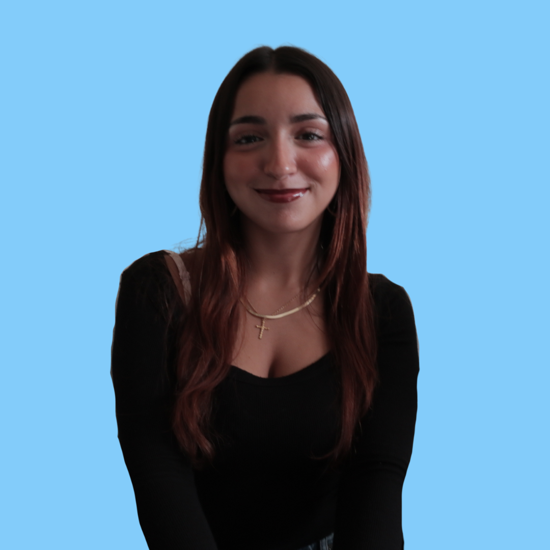 Lena Lopez Headshot (1)