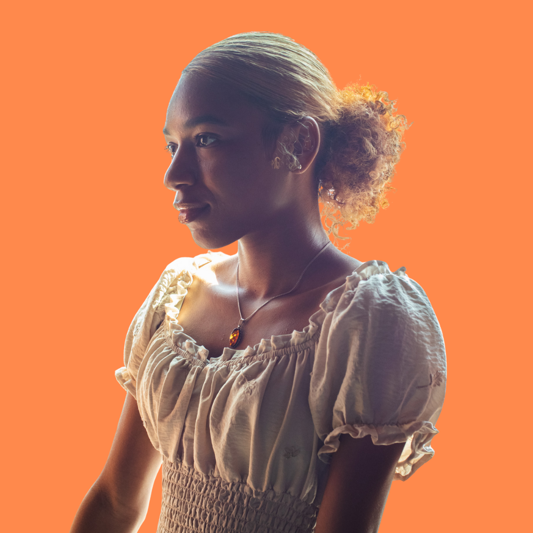 Onya Chermise-Vargas Headshot