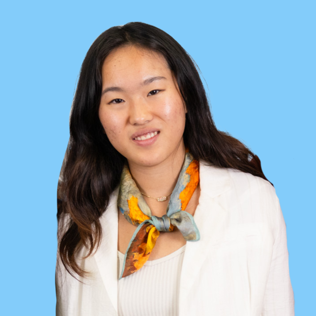 Vivian Zhang Headshot